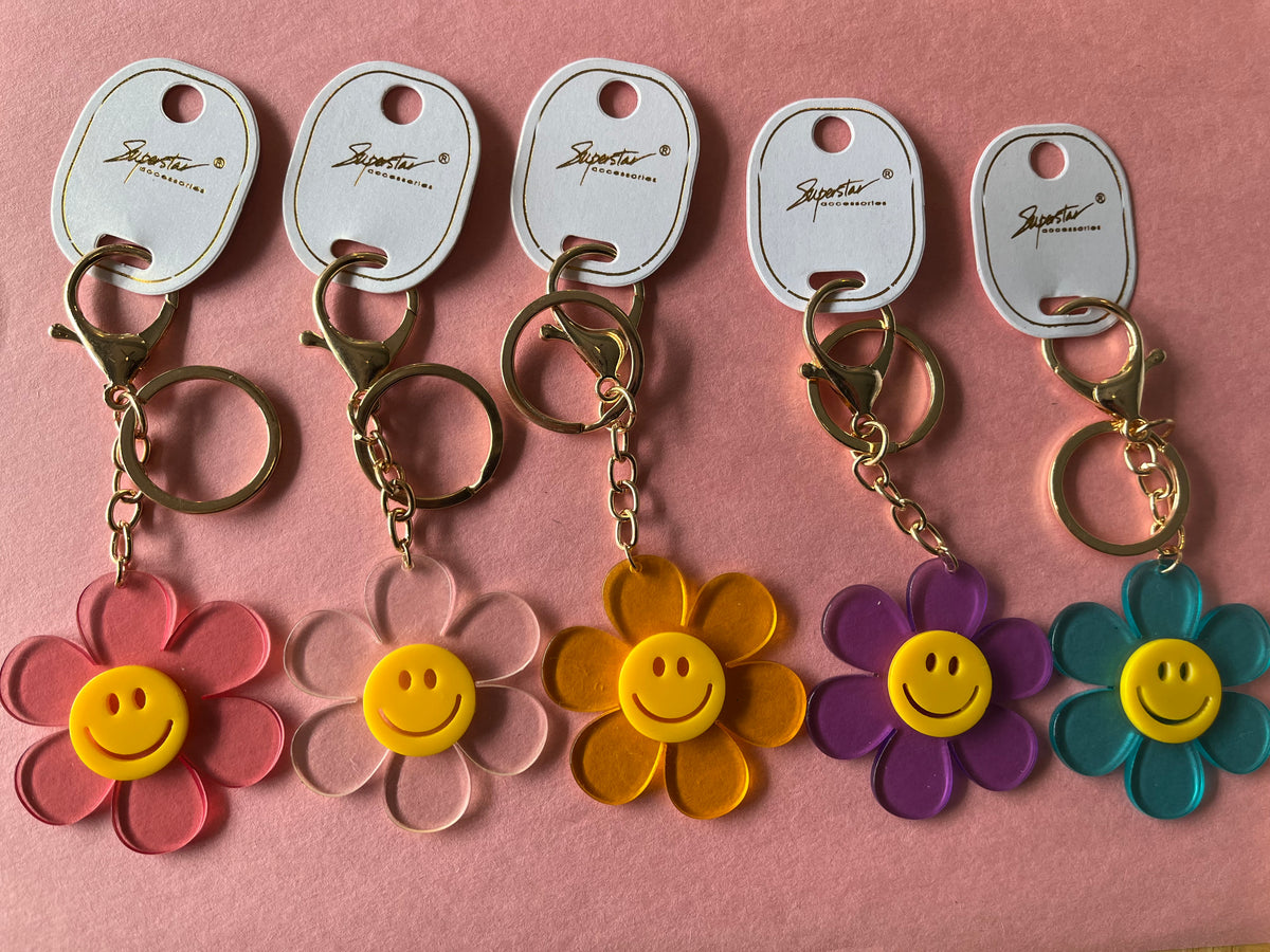 Smile Face Daisy Keychains