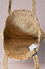 Load image into Gallery viewer, White Daisy Bag
