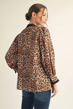 Load image into Gallery viewer, Klassy Leopard Blouse