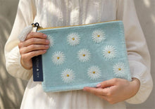 Load image into Gallery viewer, Velvet Daisy Pouch