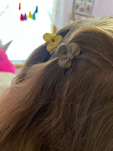 Load image into Gallery viewer, Mini Bow Clips- 6 pack