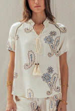 Load image into Gallery viewer, Linen Tassel Top