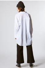 Load image into Gallery viewer, Signature 8 Oversized Shirt