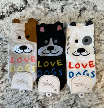 Load image into Gallery viewer, Love Dogs Socks