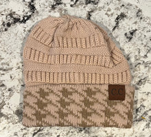 Load image into Gallery viewer, CC Womens Hats