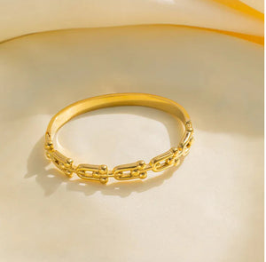 Rhea Buckle Gold Bangle