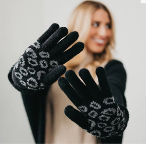 Leopard Knit Smart Gloves