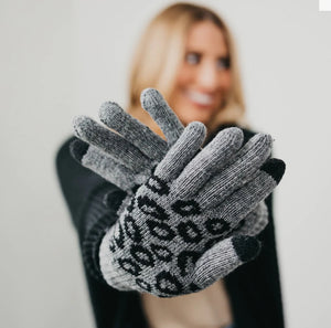 Leopard Knit Smart Gloves