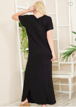 Load image into Gallery viewer, Lexi Maxi Dress- Black