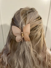 Load image into Gallery viewer, Butterfly Hair Claw Clip