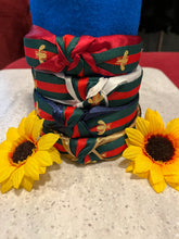 Load image into Gallery viewer, Bee Inspired Headband