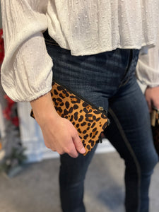 Medium Leopard Clutch