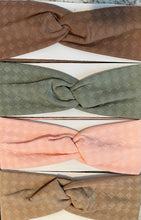 Load image into Gallery viewer, Diamond Print Headband