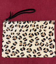 Load image into Gallery viewer, Panache Large Leopard Clutch