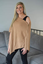 Load image into Gallery viewer, Just Right Poncho